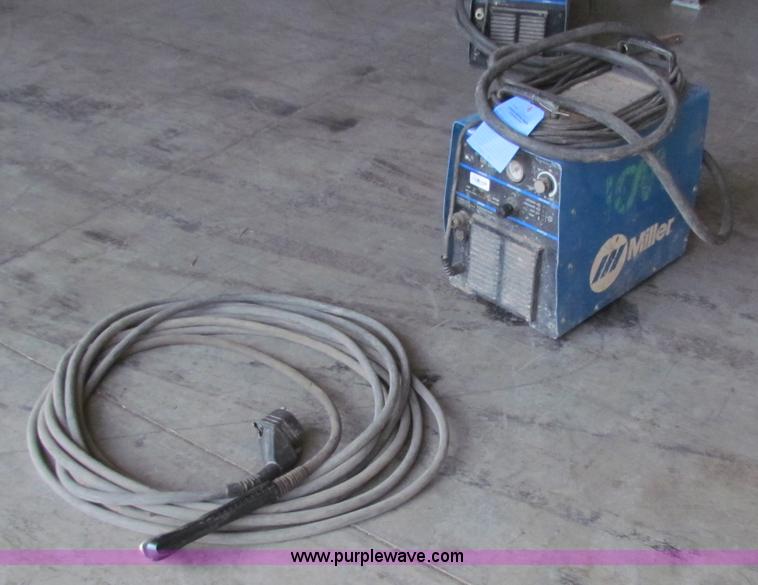 image for item D9056 Miller Spectrum 1000 plasma cutter