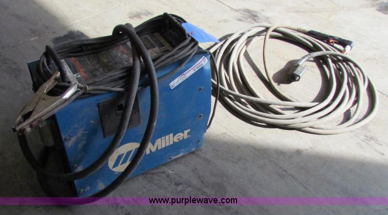 image for item D9058 Miller Spectrum 1000 plasma cutter