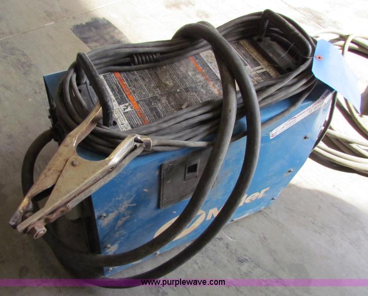 image for item D9058 Miller Spectrum 1000 plasma cutter