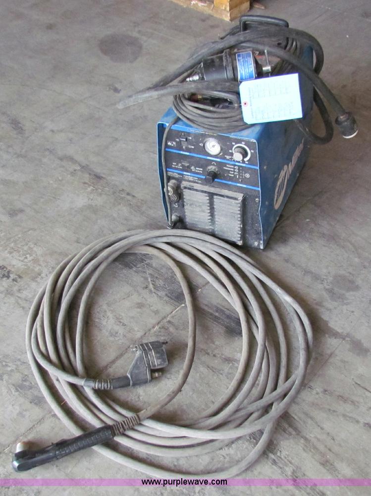 image for item D9062 Miller Spectrum 1000 plasma cutter
