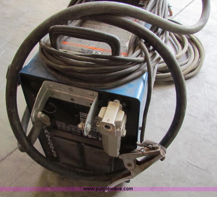 image for item D9062 Miller Spectrum 1000 plasma cutter