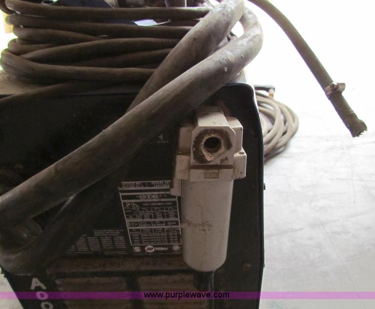 image for item D9062 Miller Spectrum 1000 plasma cutter