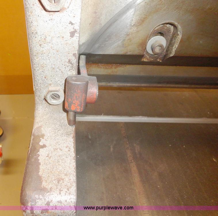 image for item F9453 Challenge HL paper cutter