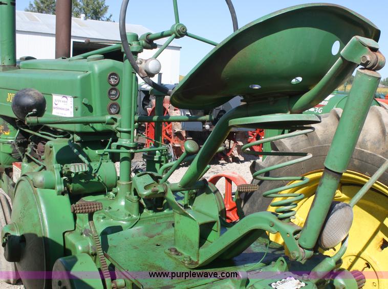 image for item A2378 1939 John Deere G tractor