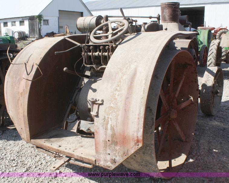 image for item A2381 1928 Advance Rumely oil pull X25/40 tractor