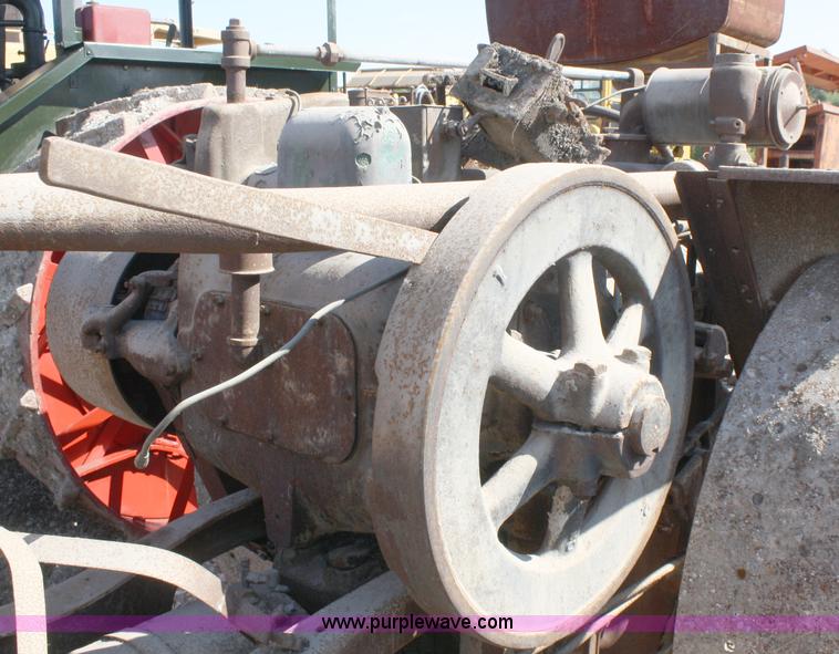 image for item A2381 1928 Advance Rumely oil pull X25/40 tractor