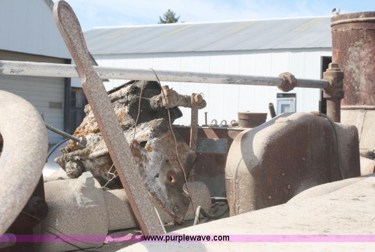 image for item A2381 1928 Advance Rumely oil pull X25/40 tractor