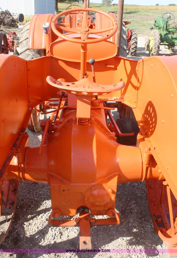 image for item A2389 Allis Chalmers U tractor