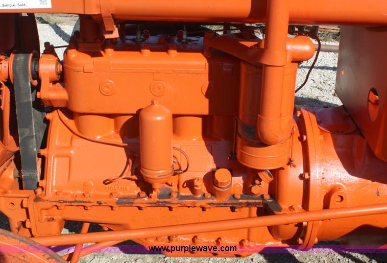 image for item A2389 Allis Chalmers U tractor