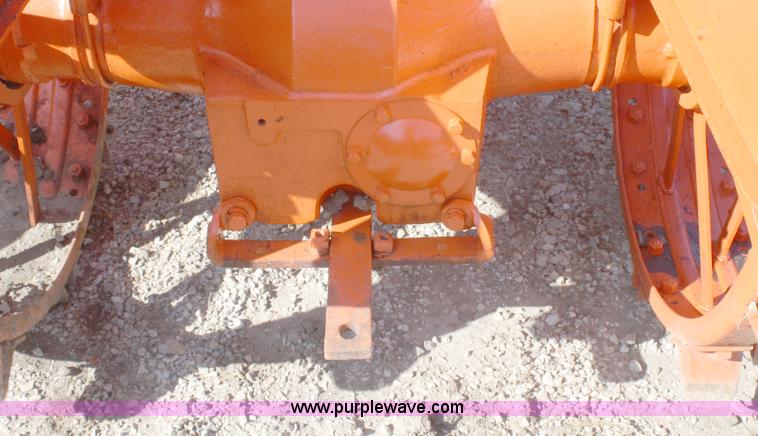 image for item A2389 Allis Chalmers U tractor