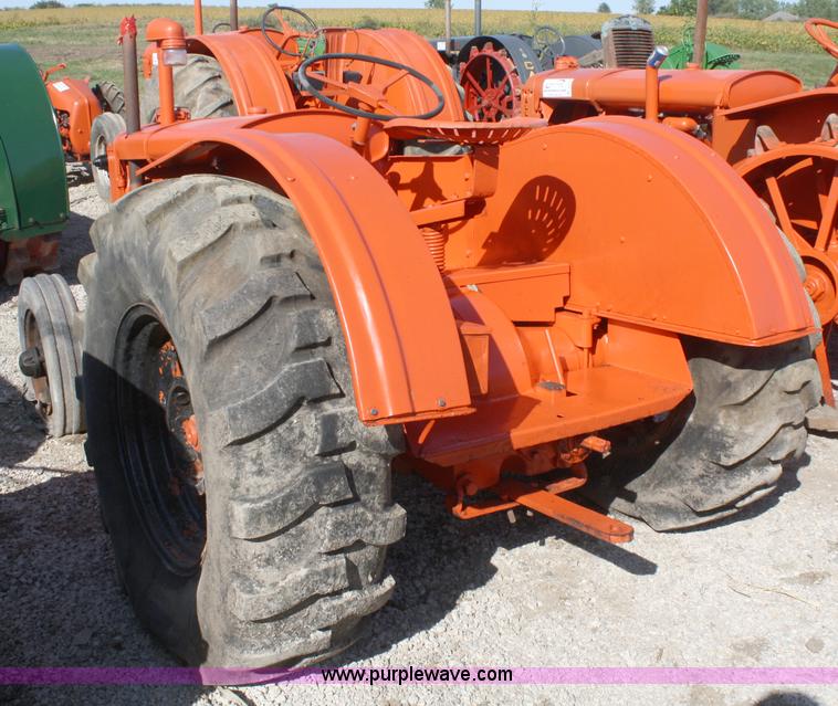 image for item A2390 Allis Chalmers U tractor