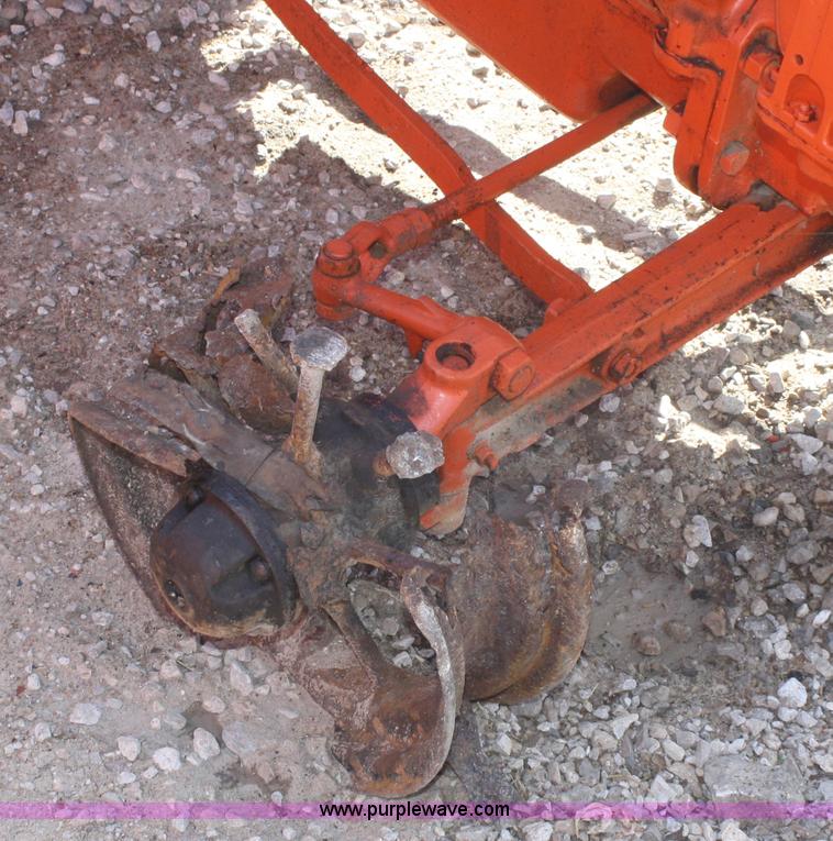 image for item A2390 Allis Chalmers U tractor