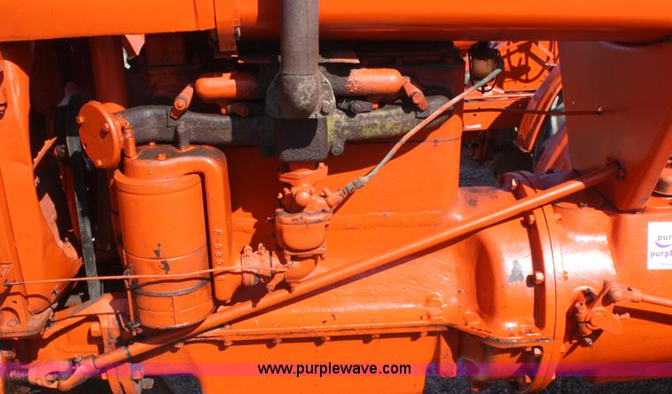 image for item A2392 Allis Chalmers UC 1350 tractor