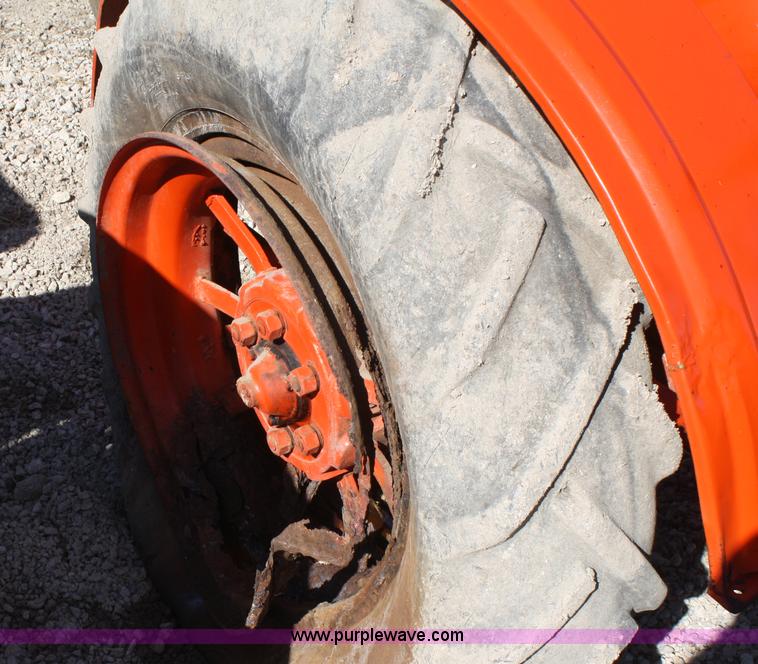 image for item A2392 Allis Chalmers UC 1350 tractor