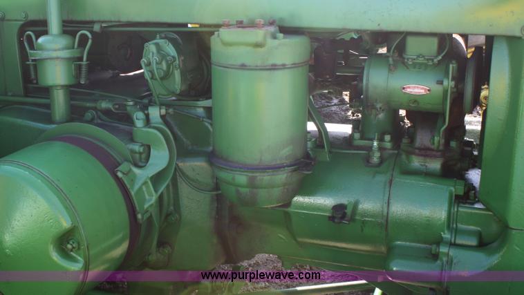 image for item A2398 John Deere D tractor