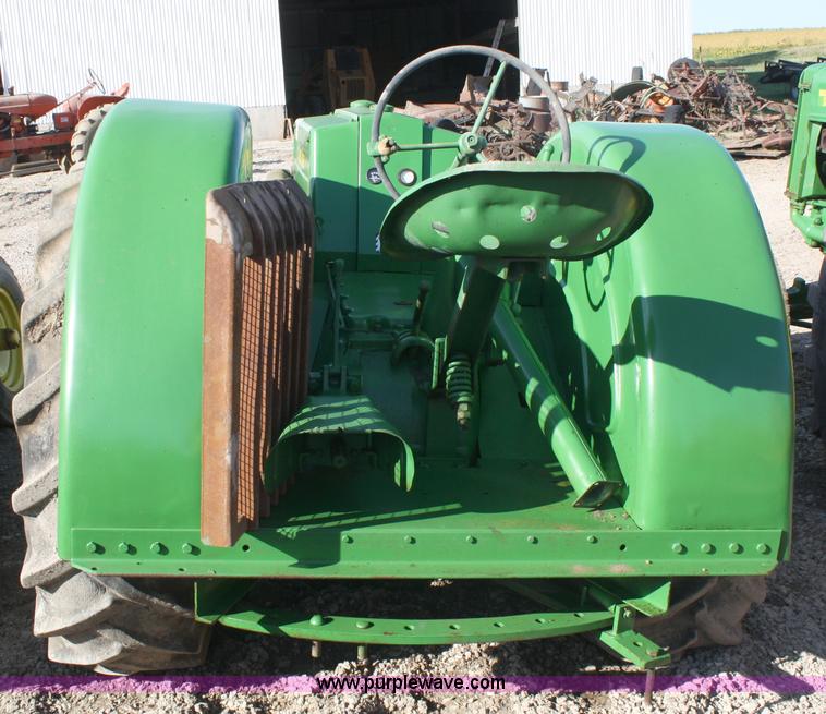 image for item A2399 John Deere D tractor