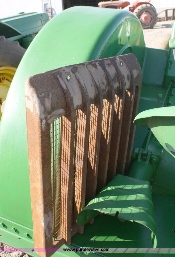 image for item A2399 John Deere D tractor