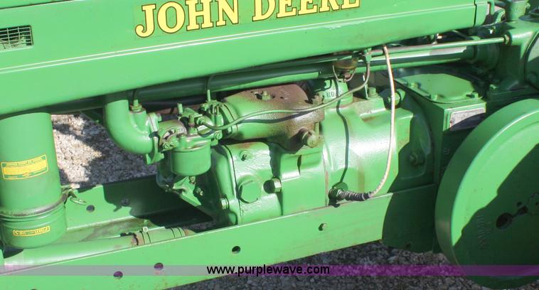 image for item A2401 John Deere H tractor