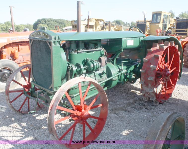 image for item A2403 1918 Allis 1530 tractor