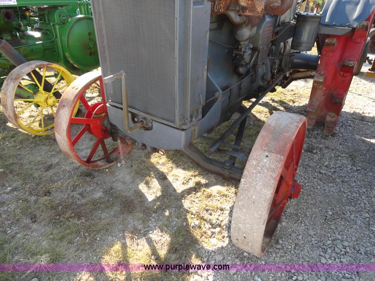 image for item A2406 Case L tractor