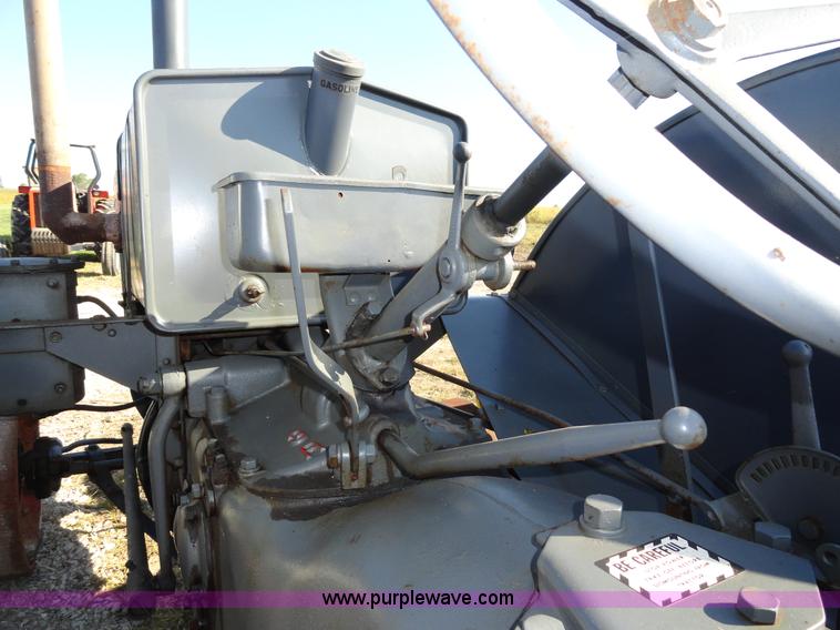 image for item A2406 Case L tractor