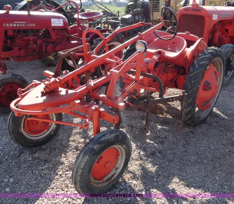 image for item A2409 Allis Chalmers G tractor