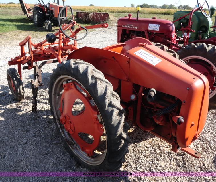 image for item A2409 Allis Chalmers G tractor