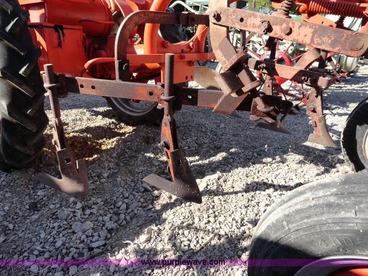 image for item A2409 Allis Chalmers G tractor