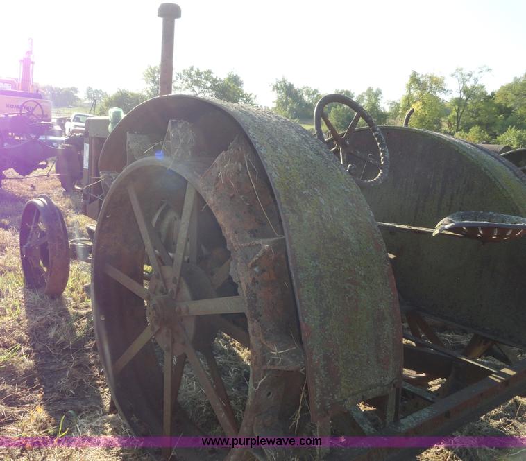 image for item A3124 Case L tractor