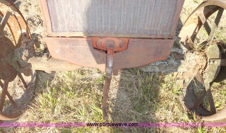 image for item A3124 Case L tractor