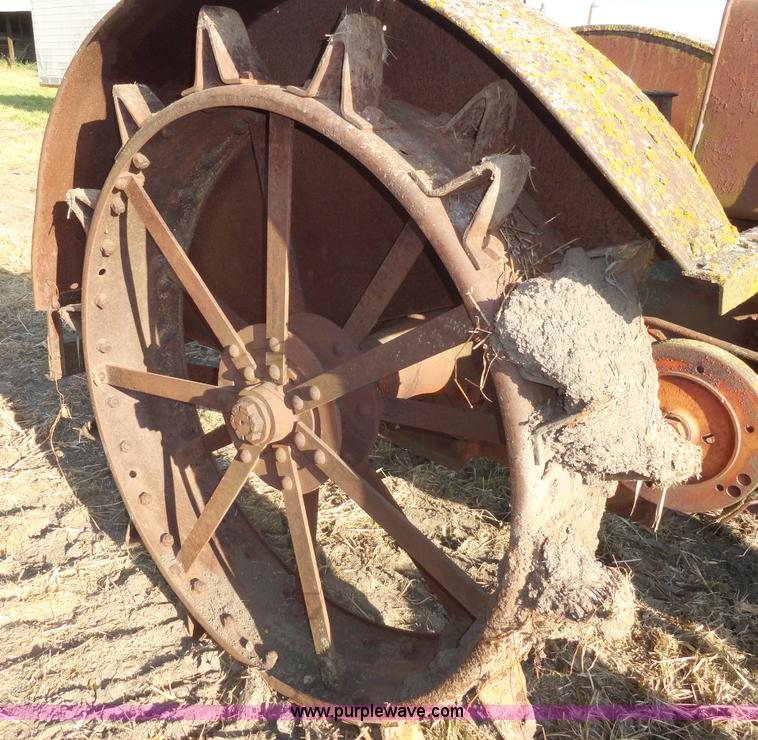 image for item A3124 Case L tractor