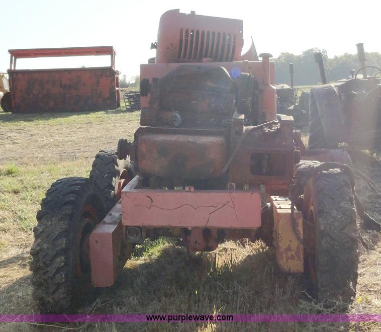 image for item A3126 Allis Chalmers D grader
