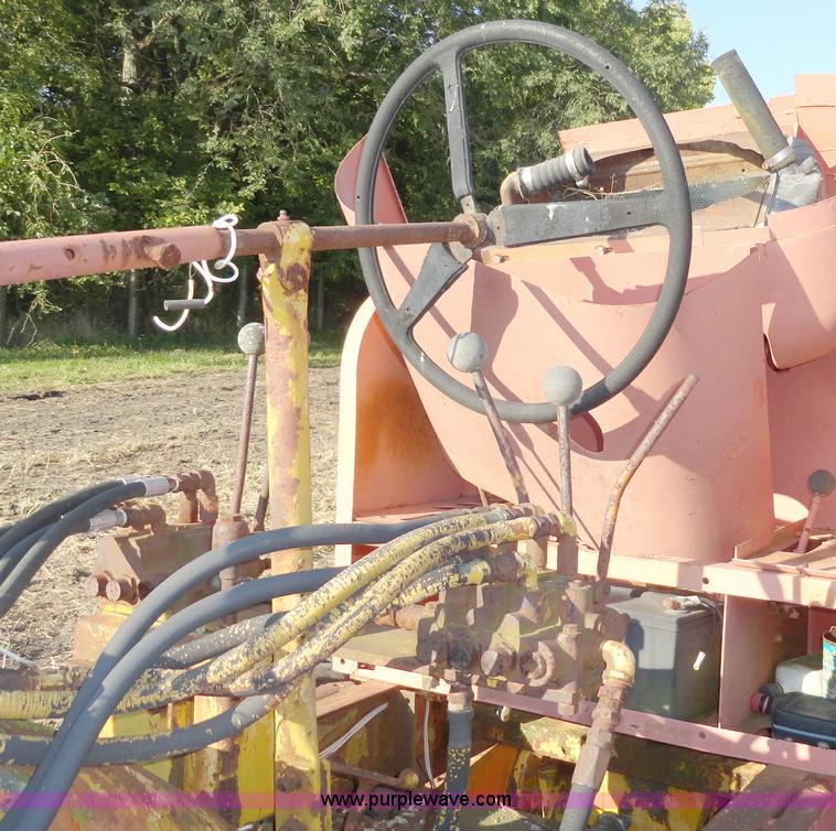 image for item A3126 Allis Chalmers D grader