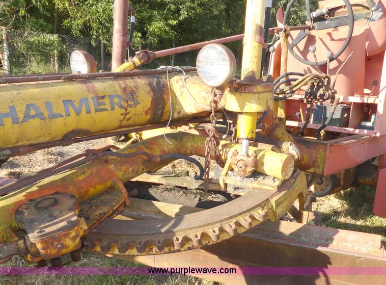 image for item A3126 Allis Chalmers D grader
