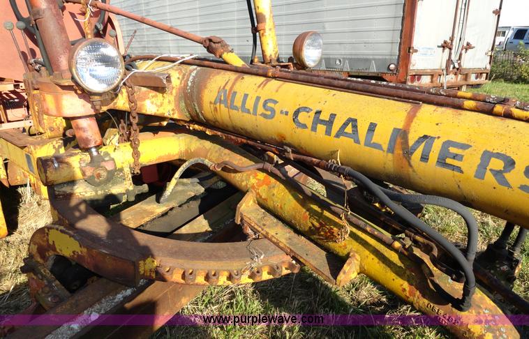 image for item A3126 Allis Chalmers D grader