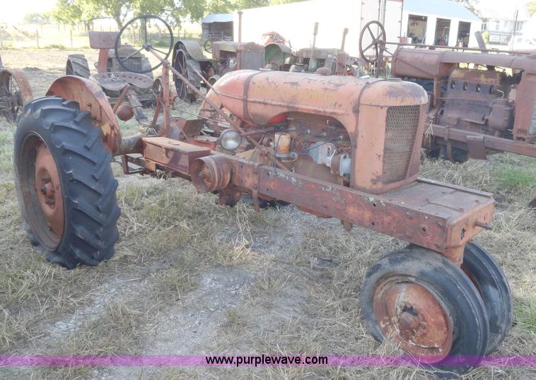 image for item A3139 Allis Chalmers RC tractor