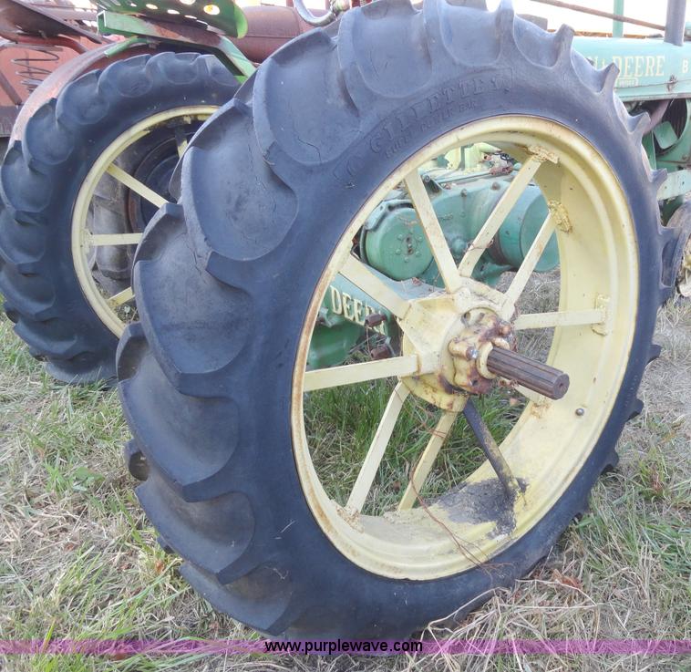 image for item A3141 John Deere B tractor