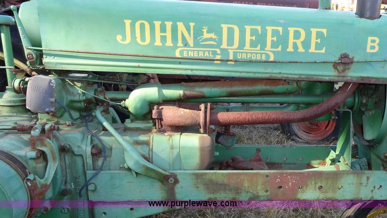 image for item A3141 John Deere B tractor