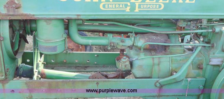 image for item A3141 John Deere B tractor