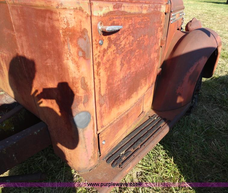 image for item A3158 1949 Diamond T pickup truck