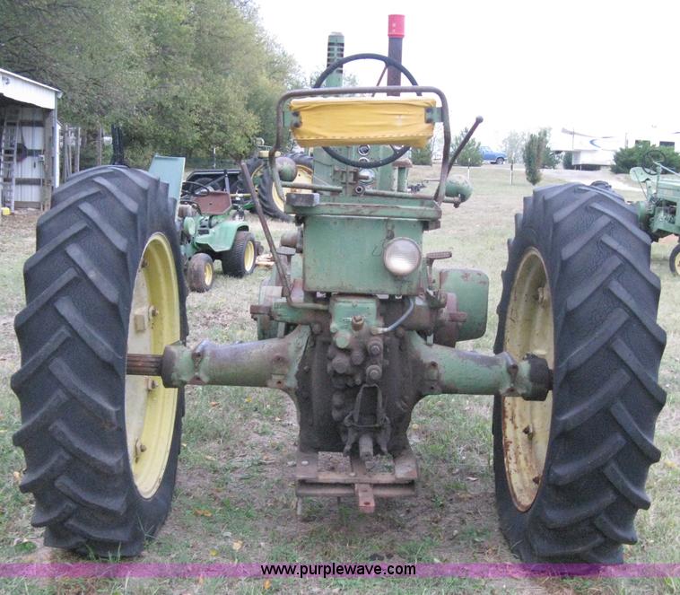 image for item A6002 John Deere model G tractor