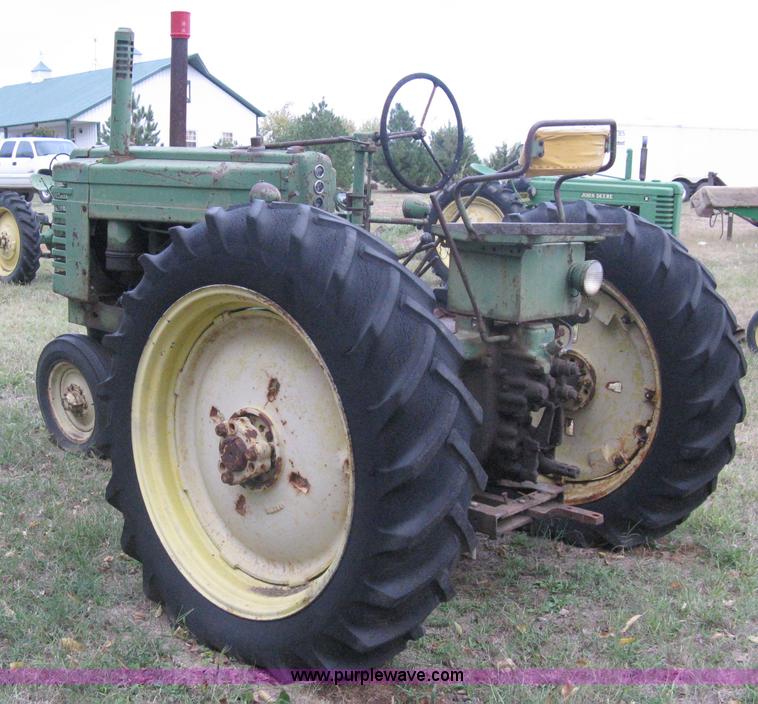 image for item A6002 John Deere model G tractor