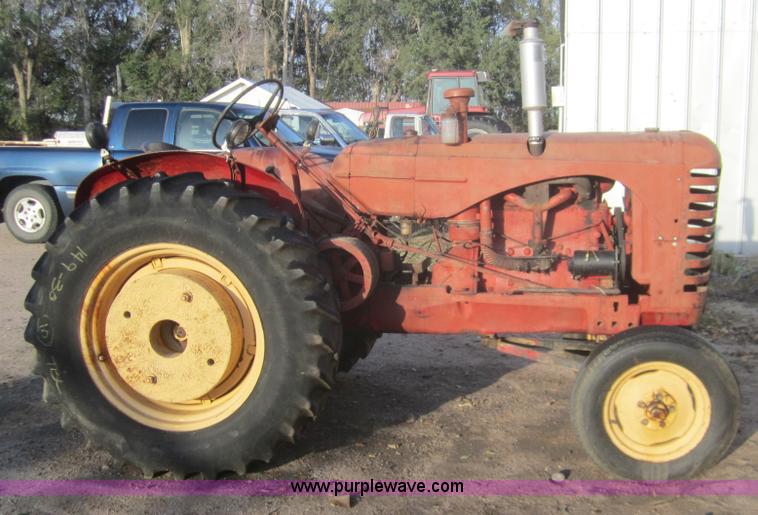 image for item B5530 1952 Massey-Harris 44 tractor