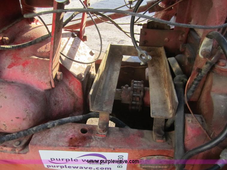 image for item B5530 1952 Massey-Harris 44 tractor