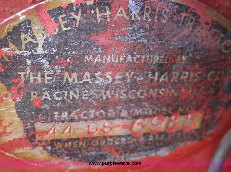 image for item B5530 1952 Massey-Harris 44 tractor