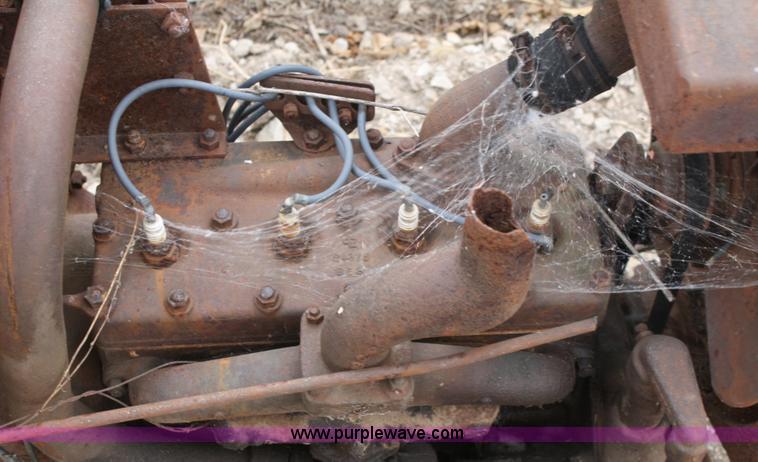 image for item B9376 Case RC tractor engine