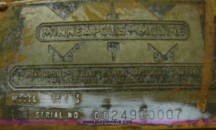 image for item C9543 1949 Minneapolis Moline RTS tractor