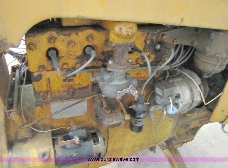 image for item C9543 1949 Minneapolis Moline RTS tractor