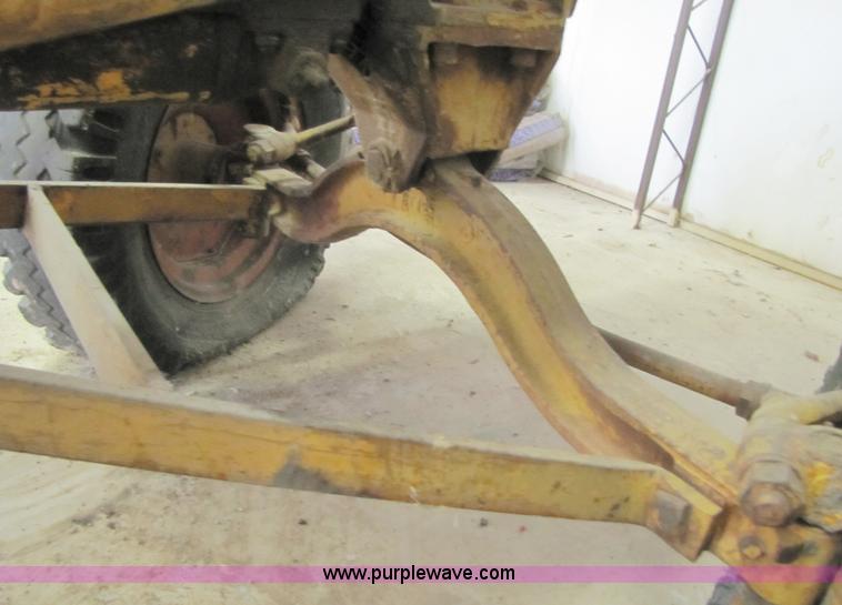 image for item C9543 1949 Minneapolis Moline RTS tractor