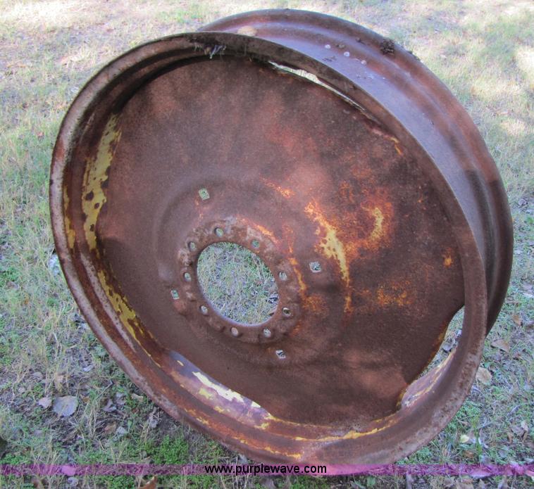 image for item C9543 1949 Minneapolis Moline RTS tractor